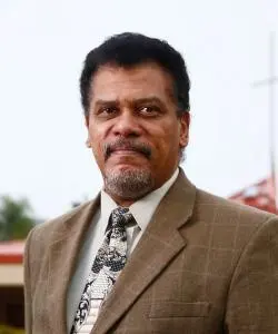 Jody Carroll Interviews Ismael Hernandez