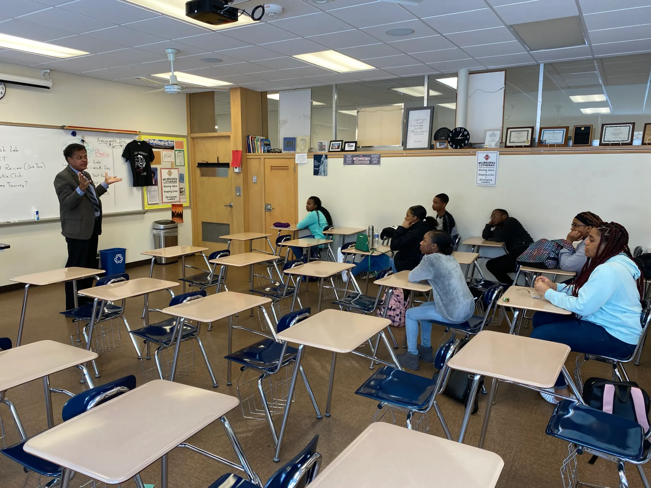 Ismael Teaching Classroom